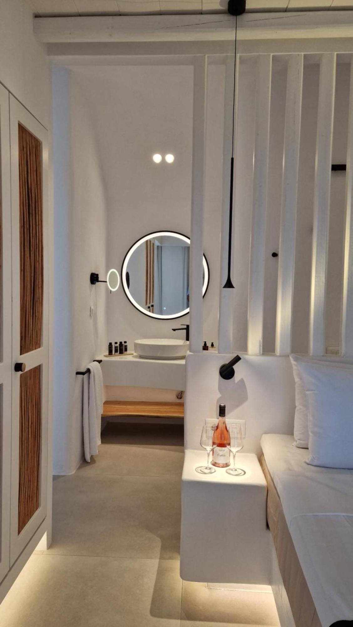 Agada Folegandros Suites & Villas Áno Meriá Buitenkant foto